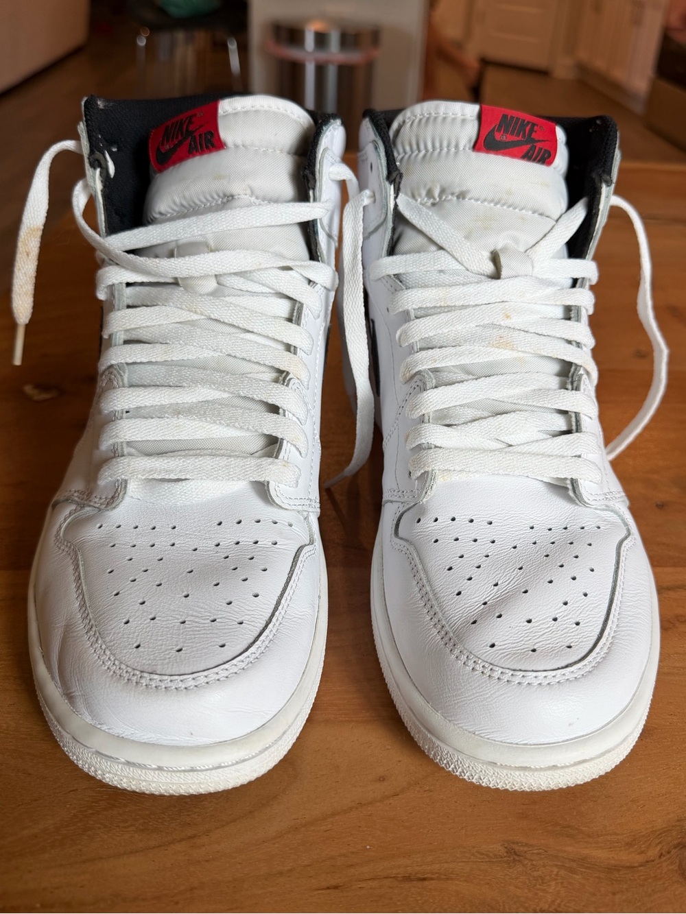 Men’s Yin and Yang Jordan 1